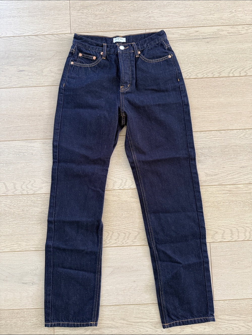 High-Rise Straight Leg Jeans in Dark Blue - Unbranded